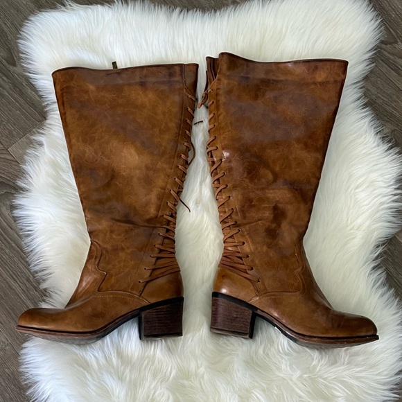 Torrid Distressed Lace Up Back Knee-High Boots Size 9 Wide Width - Picture 13 of 16